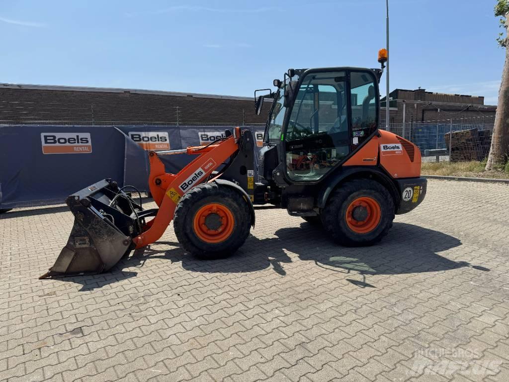 Komatsu WA70-7 Ładowarki kołowe