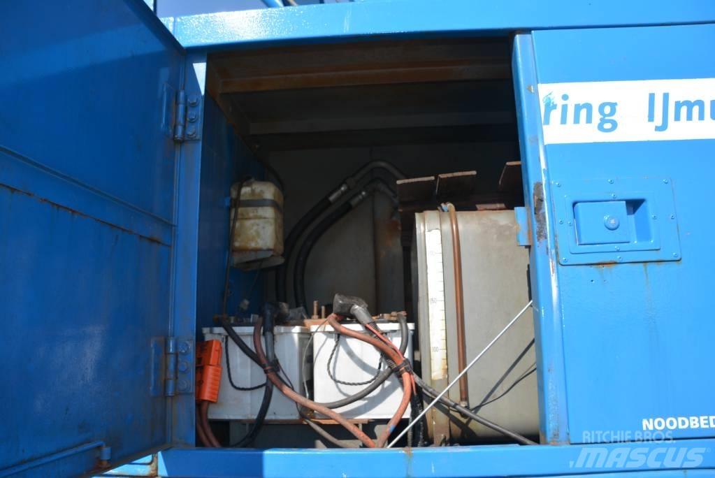 Hitachi KH 180-3 Żurawie gąsienicowe