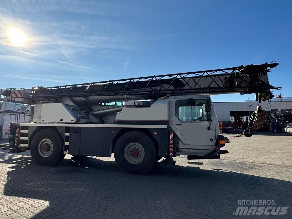 Liebherr LTM 1030-2 Żurawie szosowo-terenowe