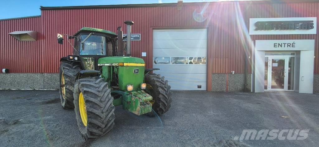John Deere 4240 S Ciągniki rolnicze