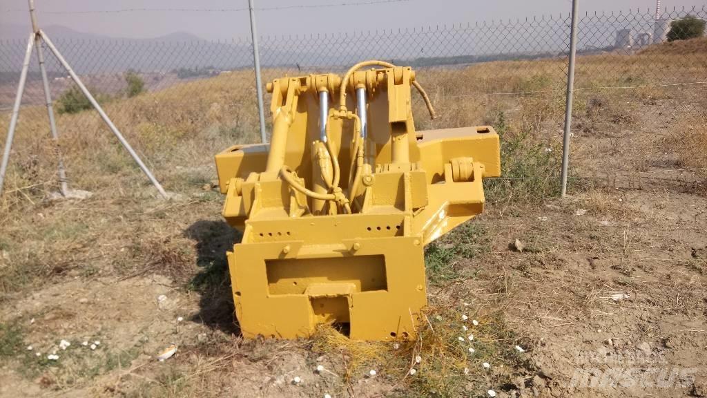 CAT D 6 Ramy i zawieszenie