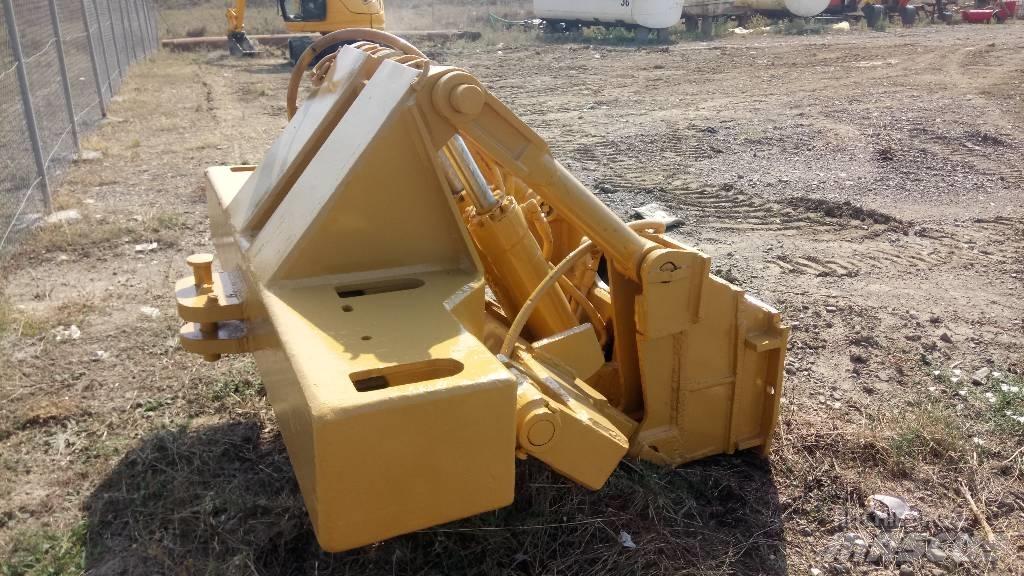 CAT D 6 Ramy i zawieszenie