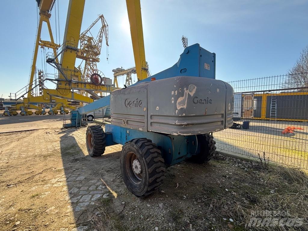 Genie S-85 Podnośniki teleskopowe