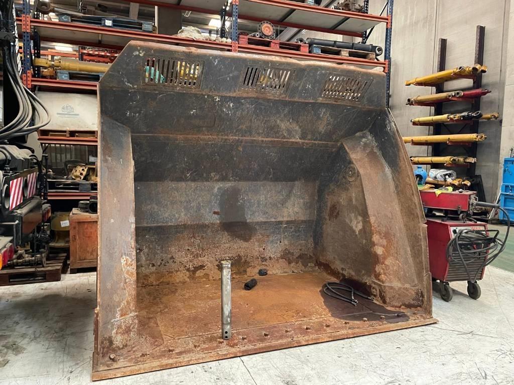 Volvo L 120 H Łyżki do ładowarek