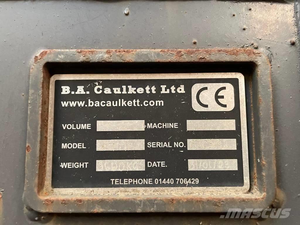 Volvo L 120 H Łyżki do ładowarek