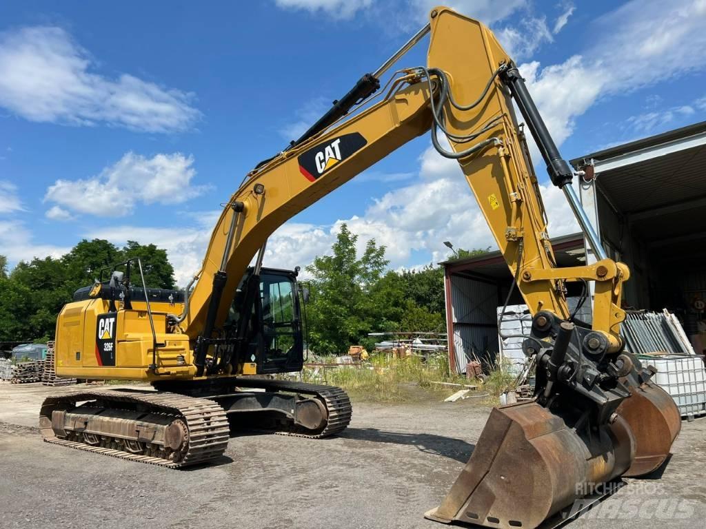 CAT 326 F L Koparki gąsienicowe