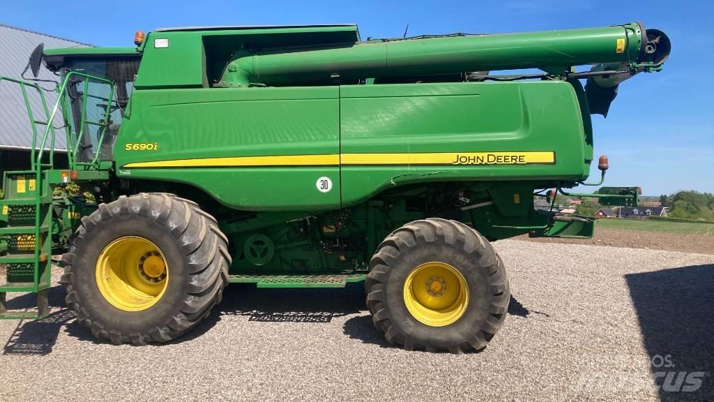 John Deere S690I Kombajny zbożowe