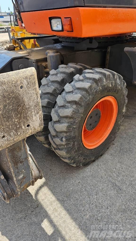 Fiat-Kobelco E215W Koparki kołowe