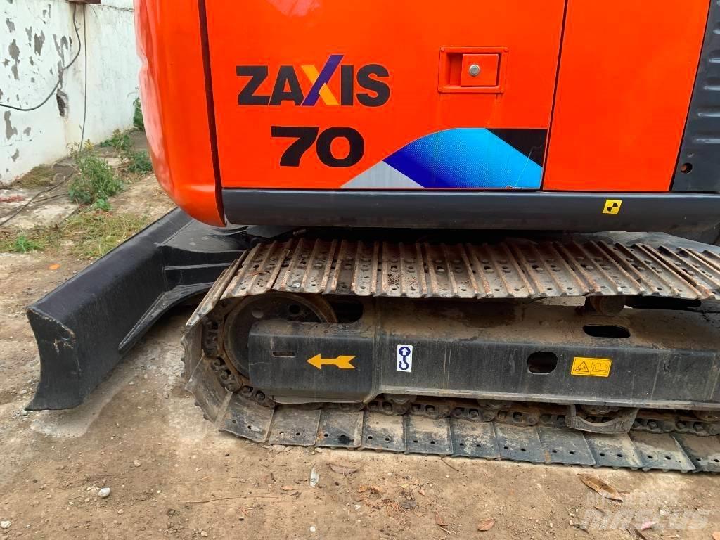 Hitachi Zaxis 70 Koparki gąsienicowe
