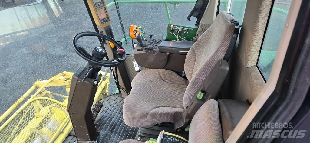 John Deere 7400 Sieczkarnie samojezdne
