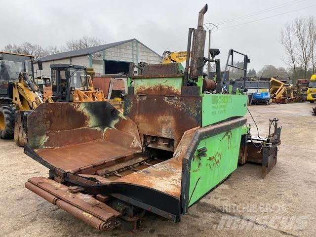 Demag DF 60 C Rozściełacze do asfaltu