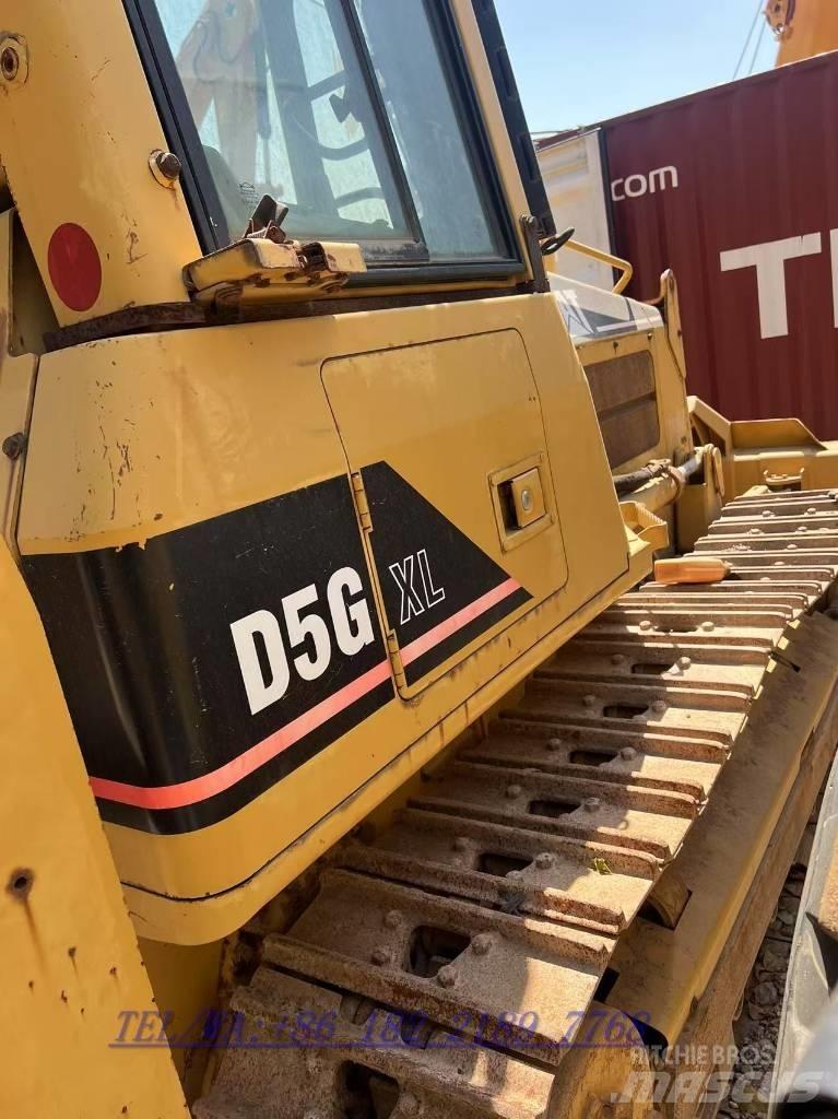 CAT D5G Spycharki gąsienicowe