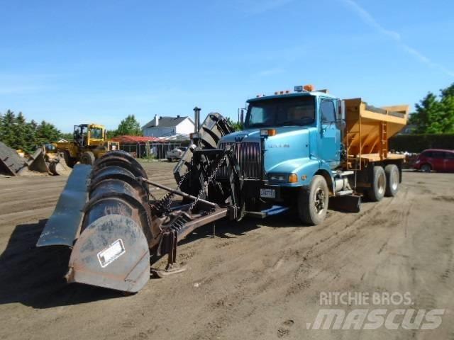 Western Star 5800 Lemiesze i pługi śnieżne