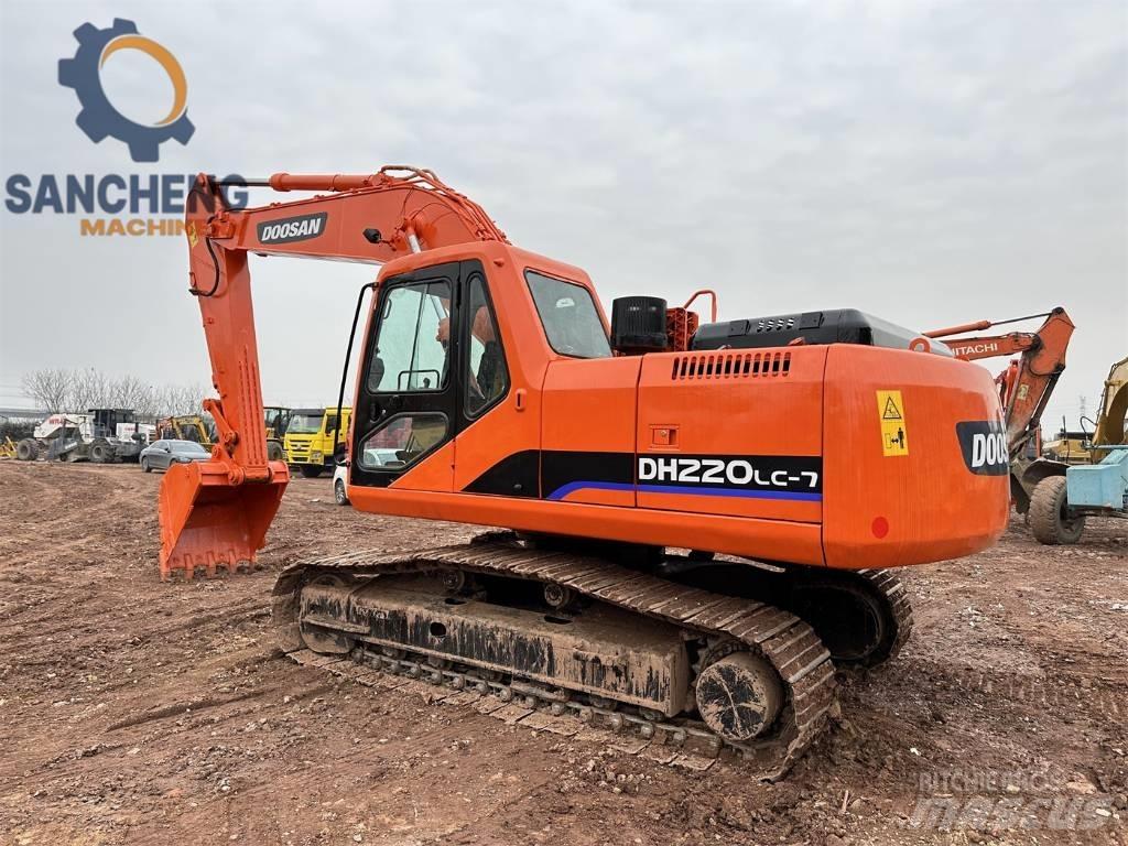 Doosan DH 220 Koparki gąsienicowe