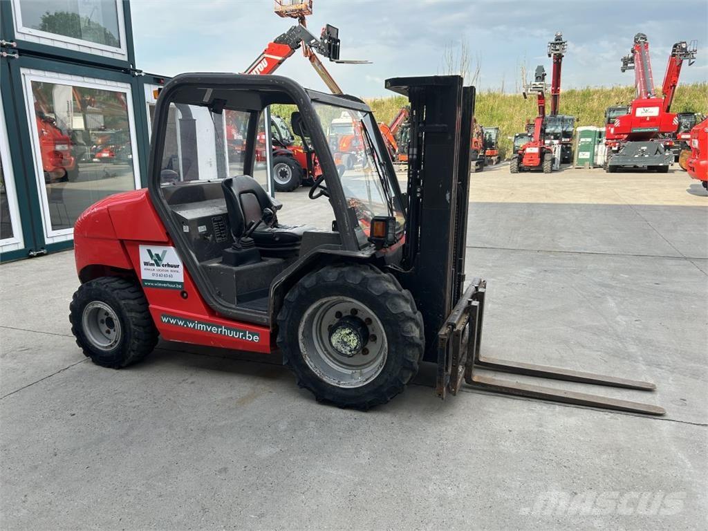 Manitou MH25-4 Wózki widłowe terenowe