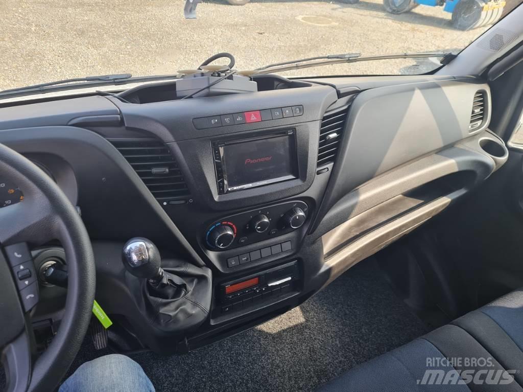 Iveco 70C 18 / EU brif Busy / Vany