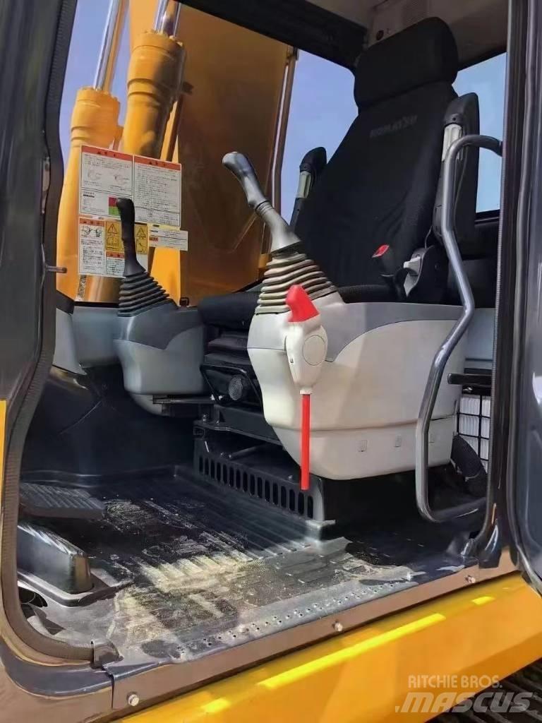 Komatsu 160-7 Koparki gąsienicowe