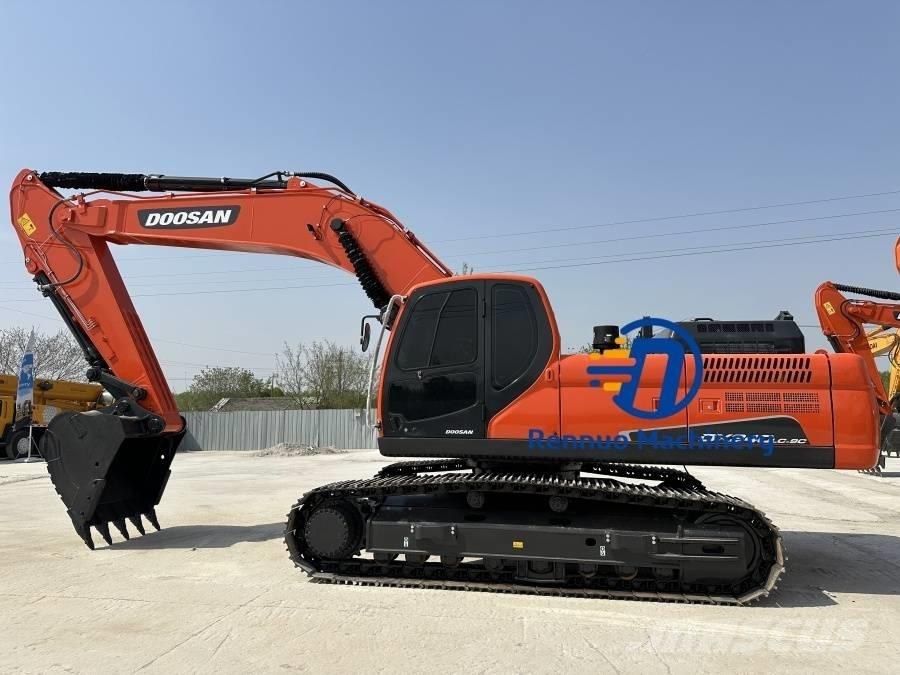 Doosan DX 340 Koparki gąsienicowe
