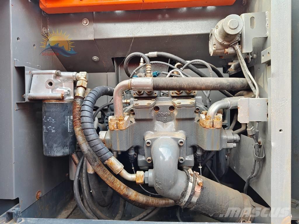 Hitachi ZX 200 Koparki gąsienicowe