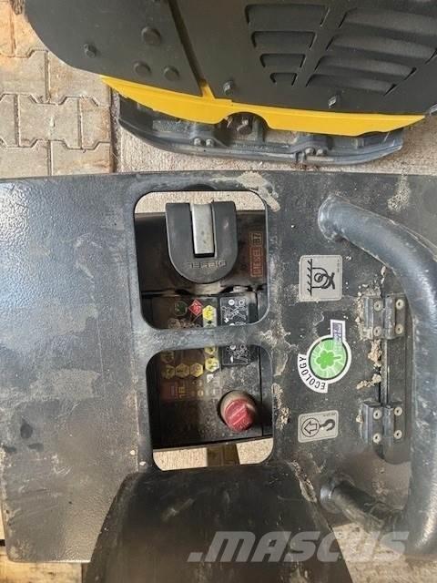 Bomag BPR35/60 D Ubijaki wibracyjne