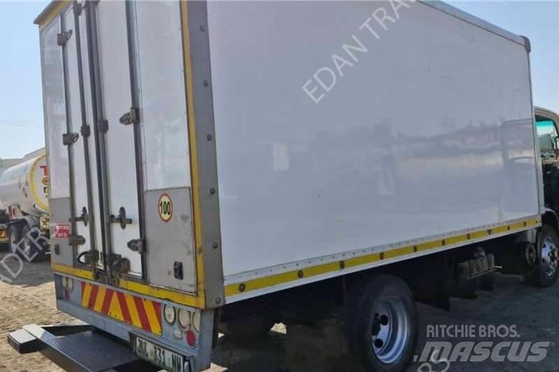 Isuzu NPR 275 Inne