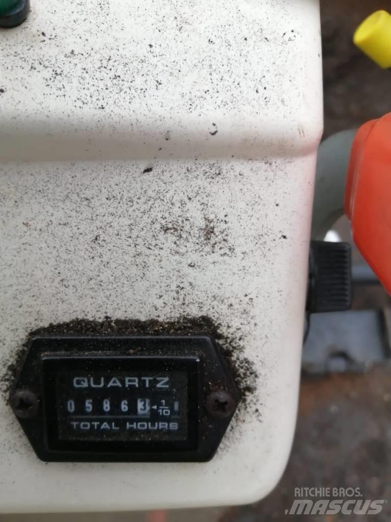 Bobcat E10z Minikoparki