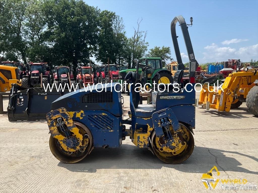 Bomag BW 120 Walce typu kombi