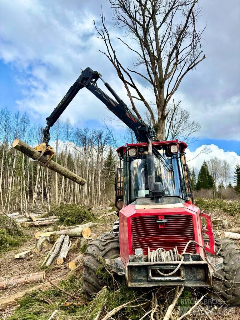Komatsu 830.3 Forwardery