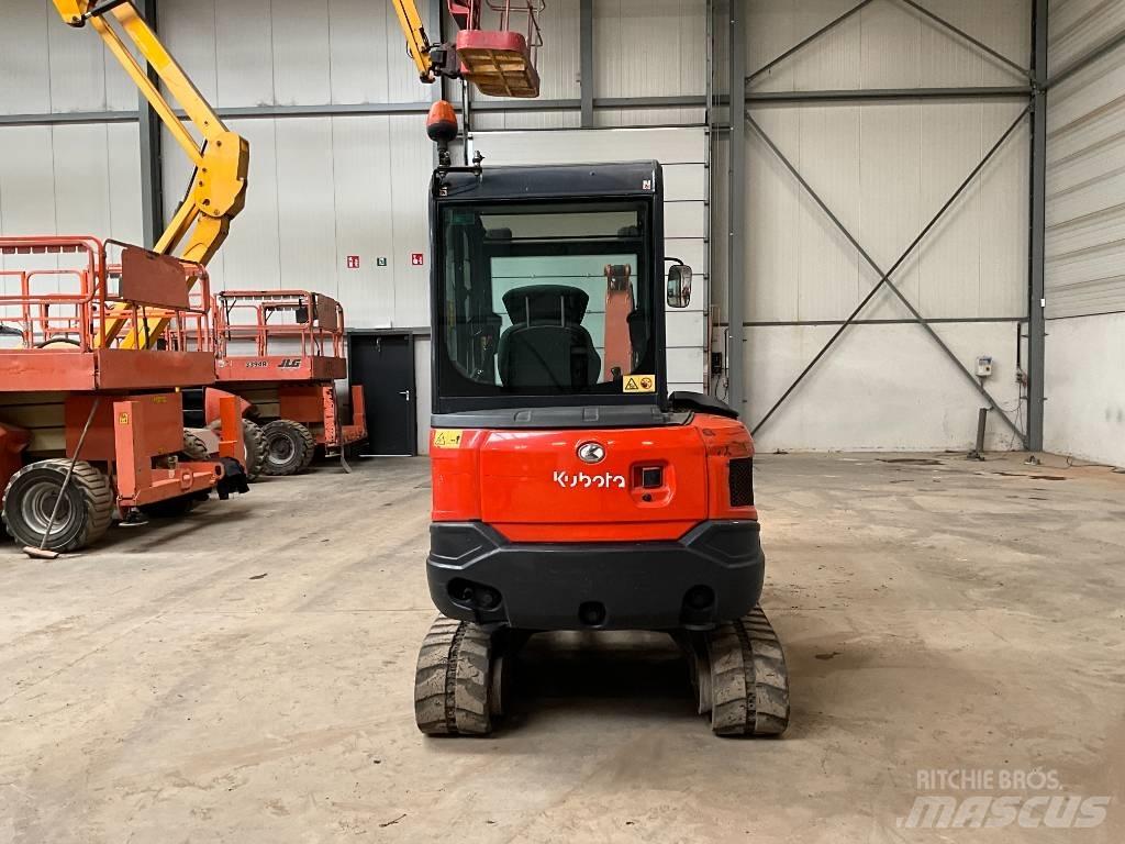 Kubota KX 030-4 Minikoparki