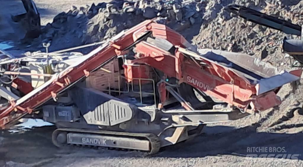 Sandvik QH 332 DDHS Kruszarki mobilne