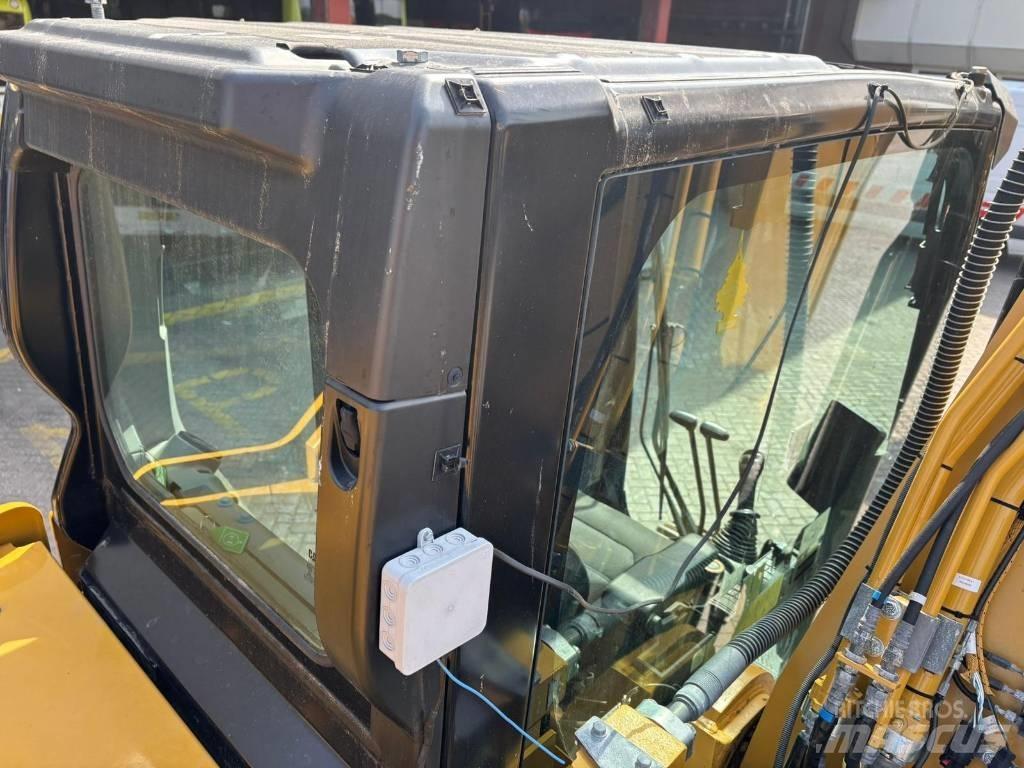 CAT 330 Koparki gąsienicowe