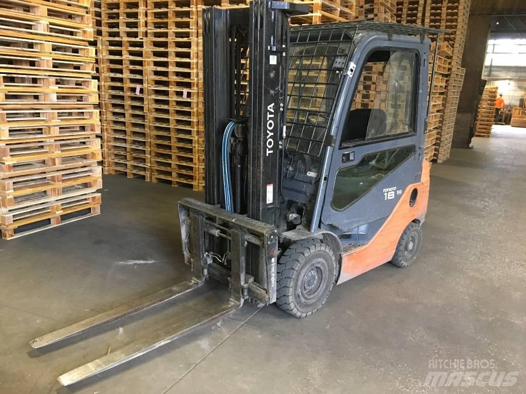 Toyota 8FDF18 Wózki Diesla