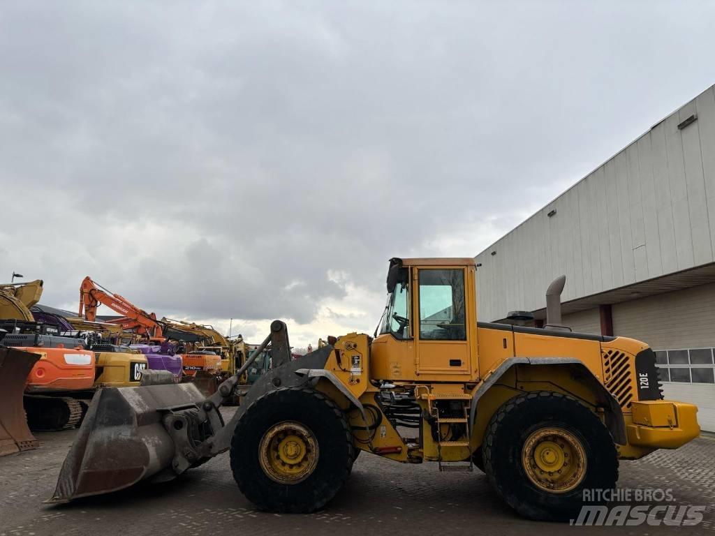 Volvo L 120 E Ładowarki kołowe