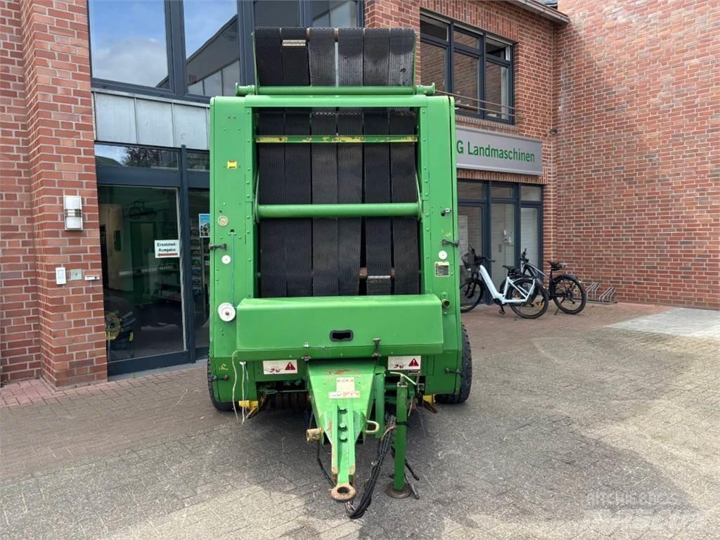 John Deere 550 Prasy zwijające