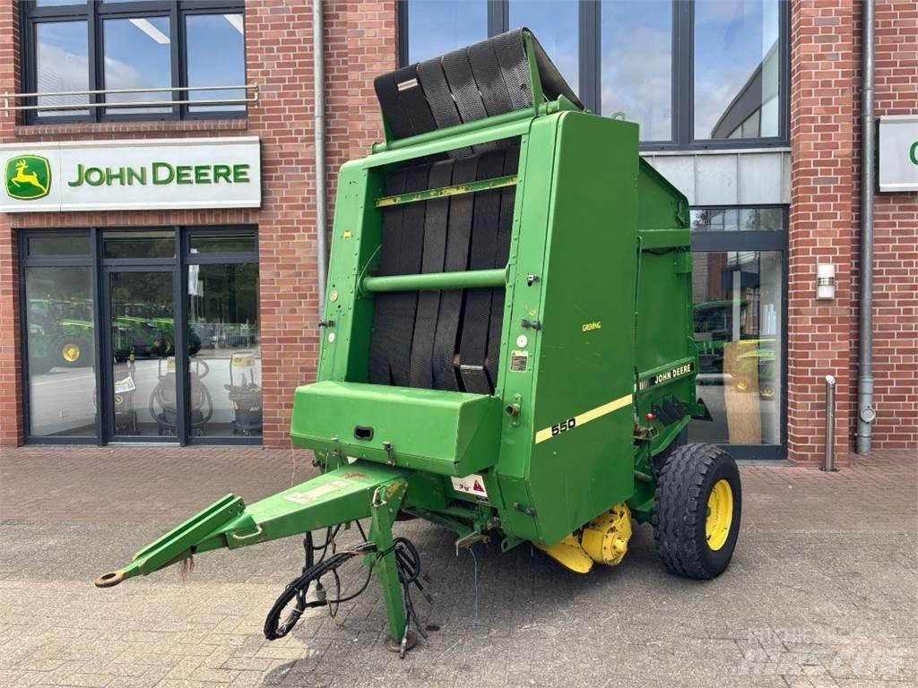 John Deere 550 Prasy zwijające