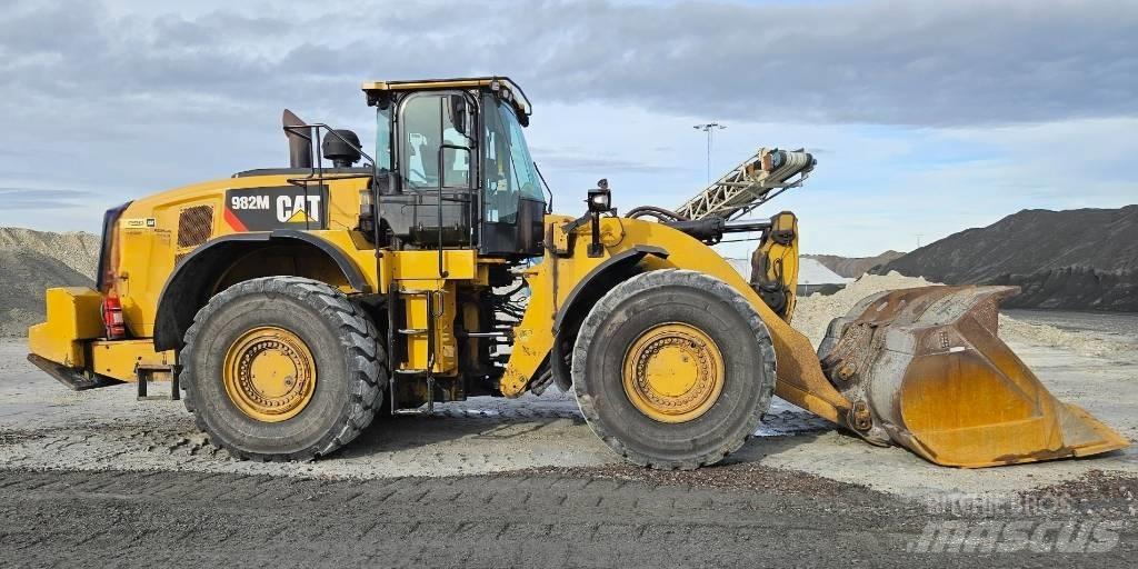 CAT 982 M Ładowarki kołowe