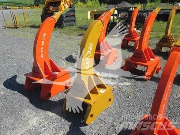 SEC CAT320 Spulchniarki
