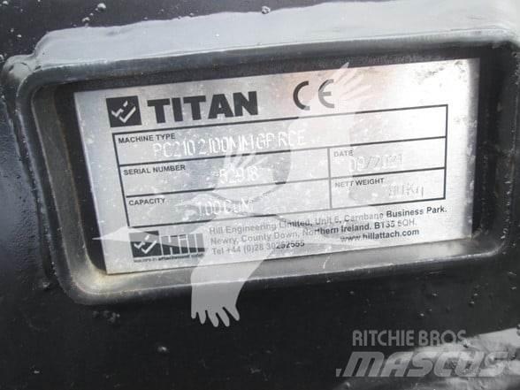Titan CAT 320 Łyżki do ładowarek