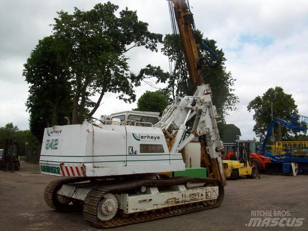 Liebherr R 942 Wiertnice do palowania
