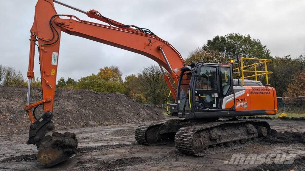 Hitachi ZX 210 LC-7 Koparki gąsienicowe