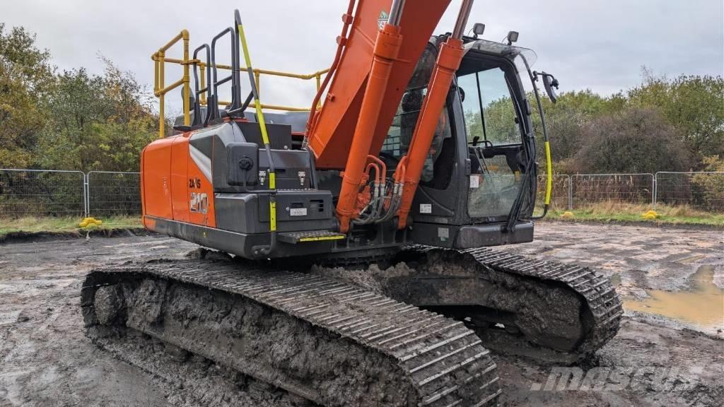 Hitachi ZX 210 LC-7 Koparki gąsienicowe