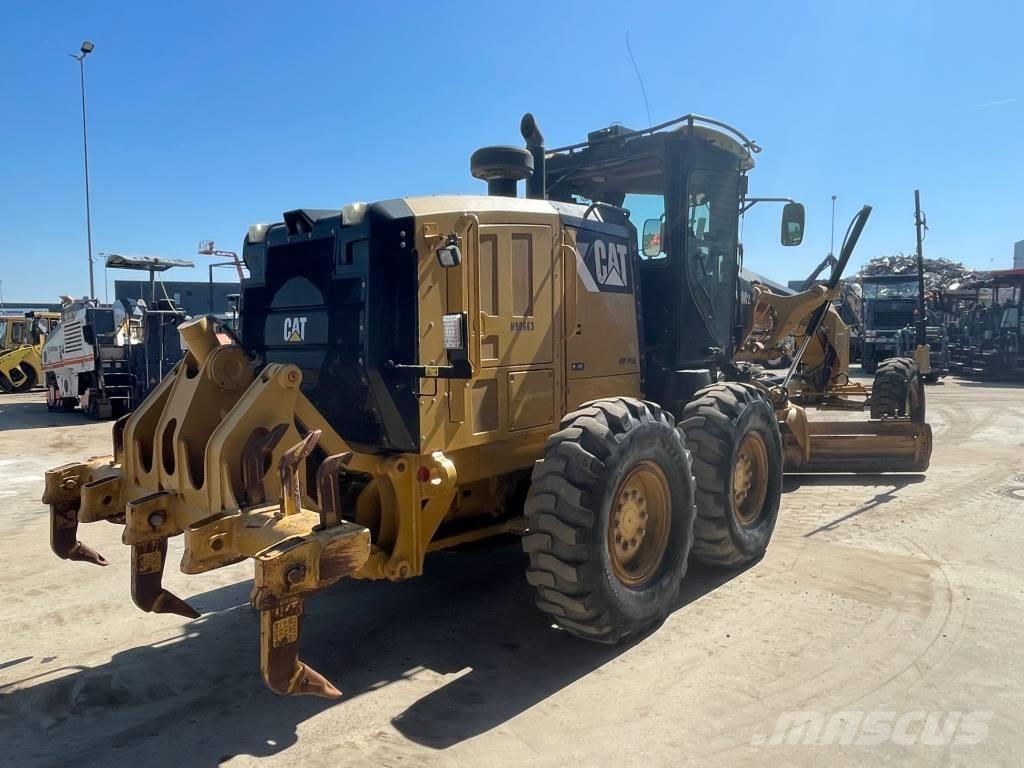 CAT 140 M2 Równiarki