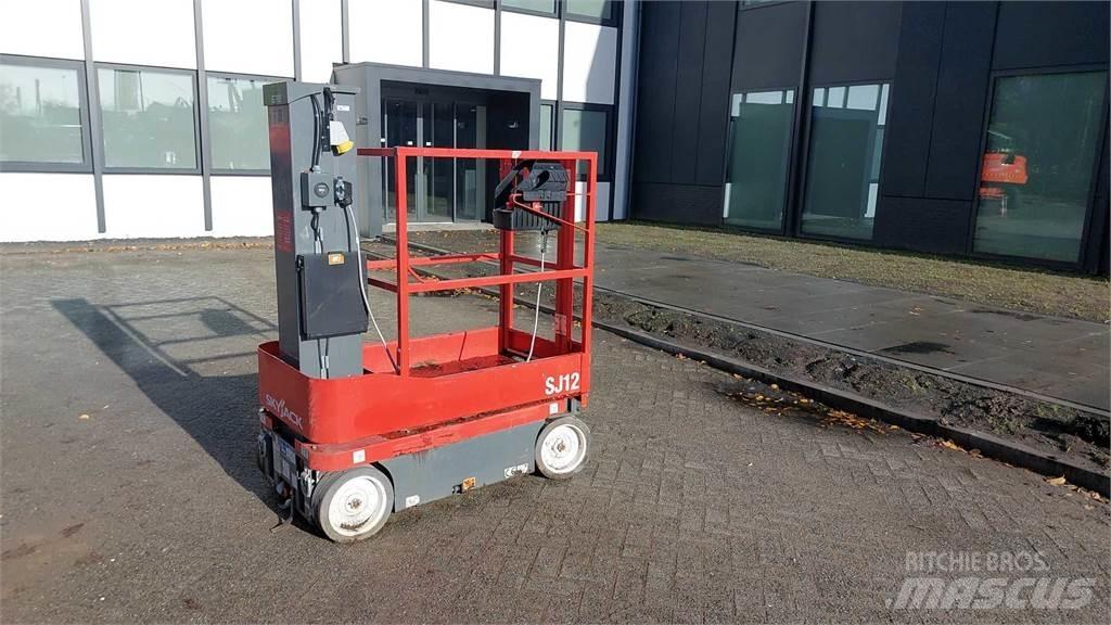SkyJack SJ12 Inne podnośniki