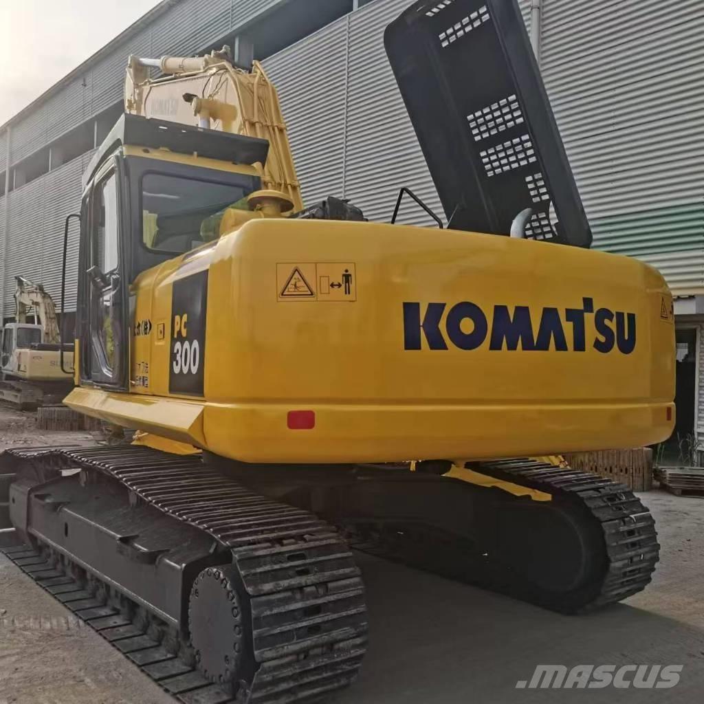 Komatsu PC 300-7 Koparki gąsienicowe