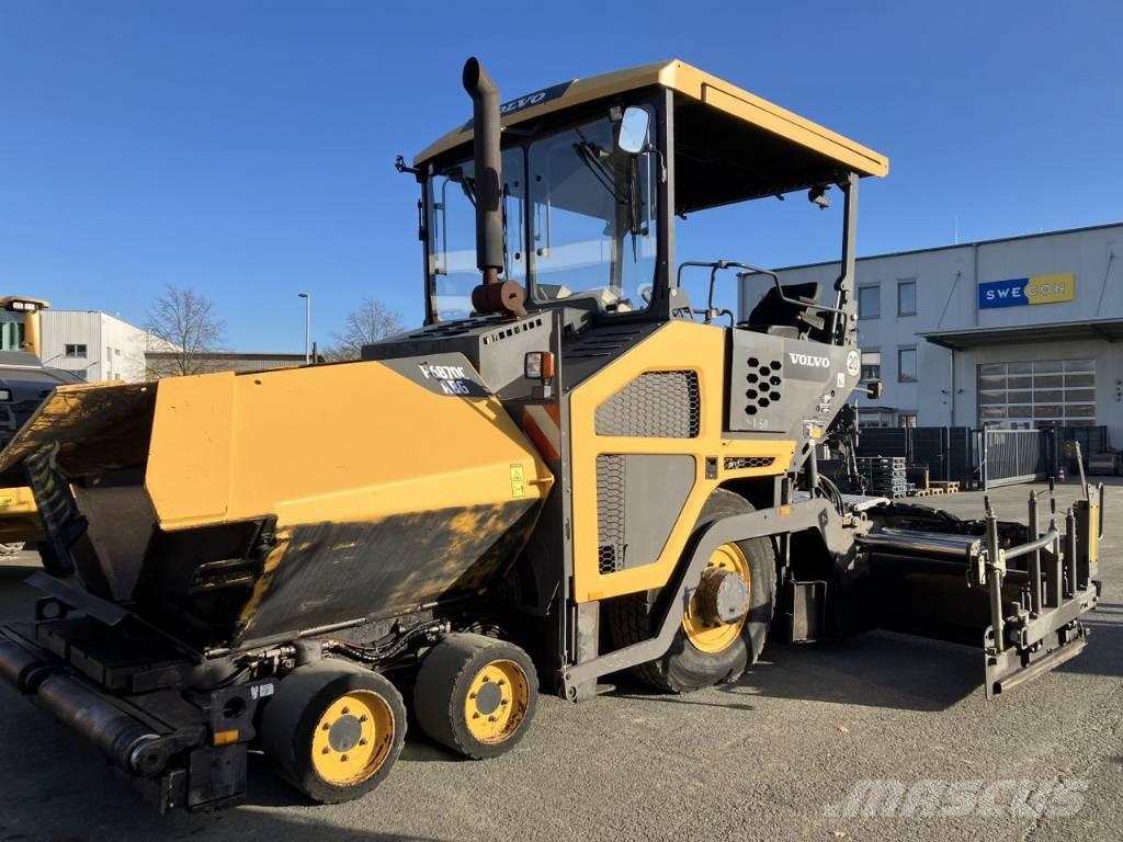 Volvo P 6870 C Rozściełacze do asfaltu