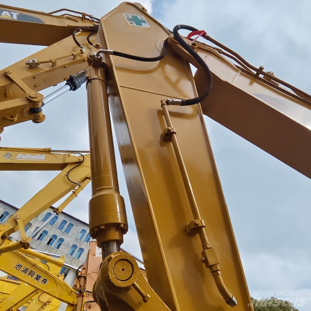 CAT 325 B L Koparki gąsienicowe