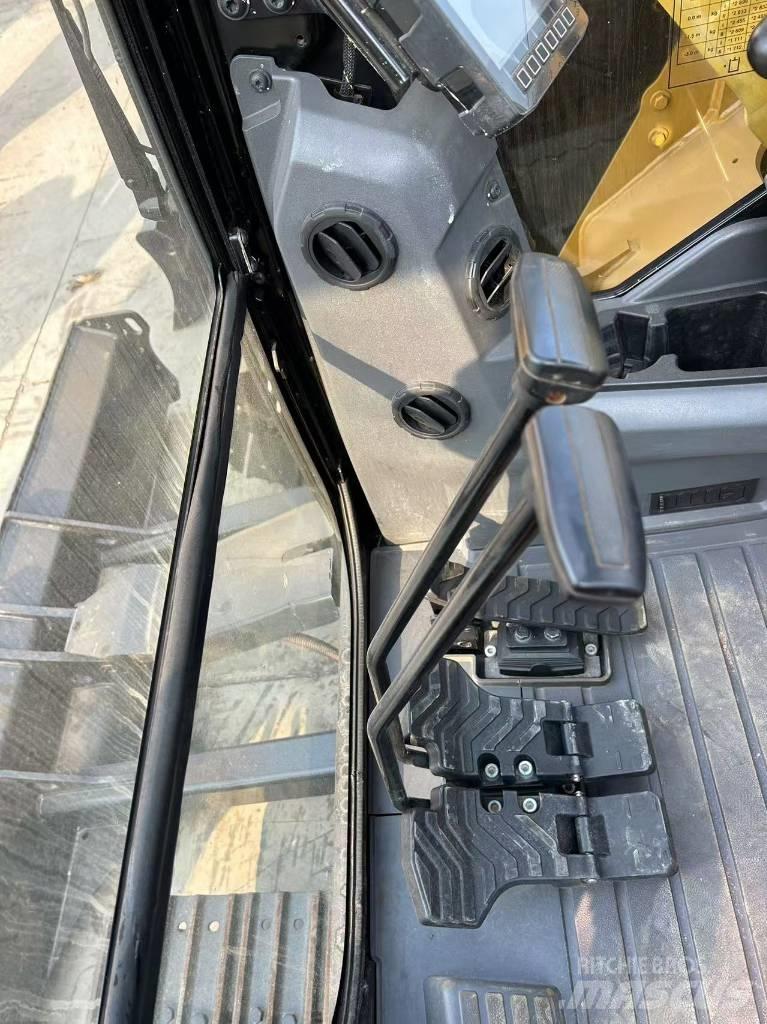 CAT 307.5 Koparki gąsienicowe