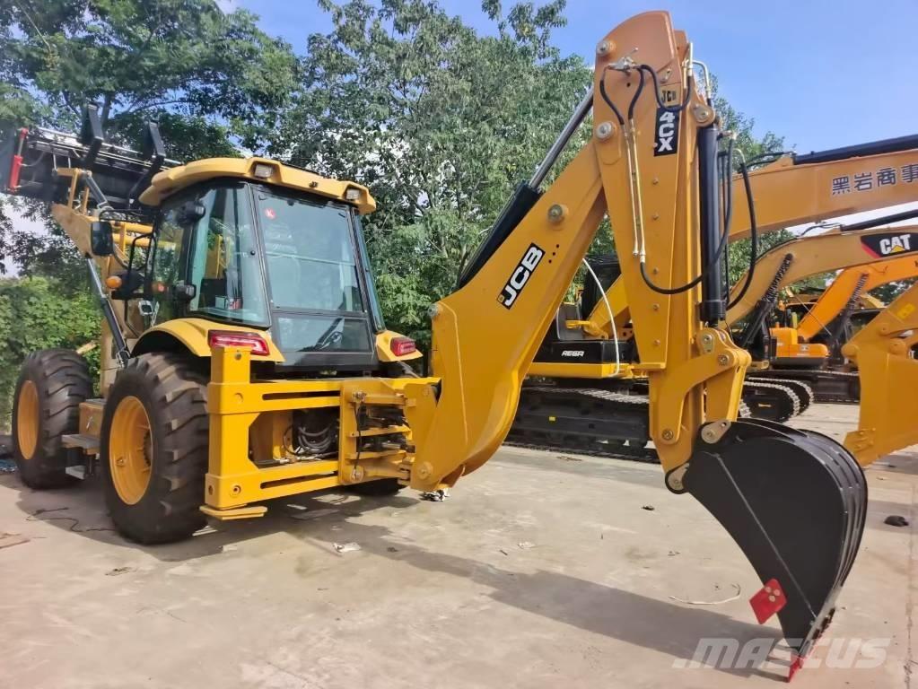 JCB 4 CX Koparko-ładowarki