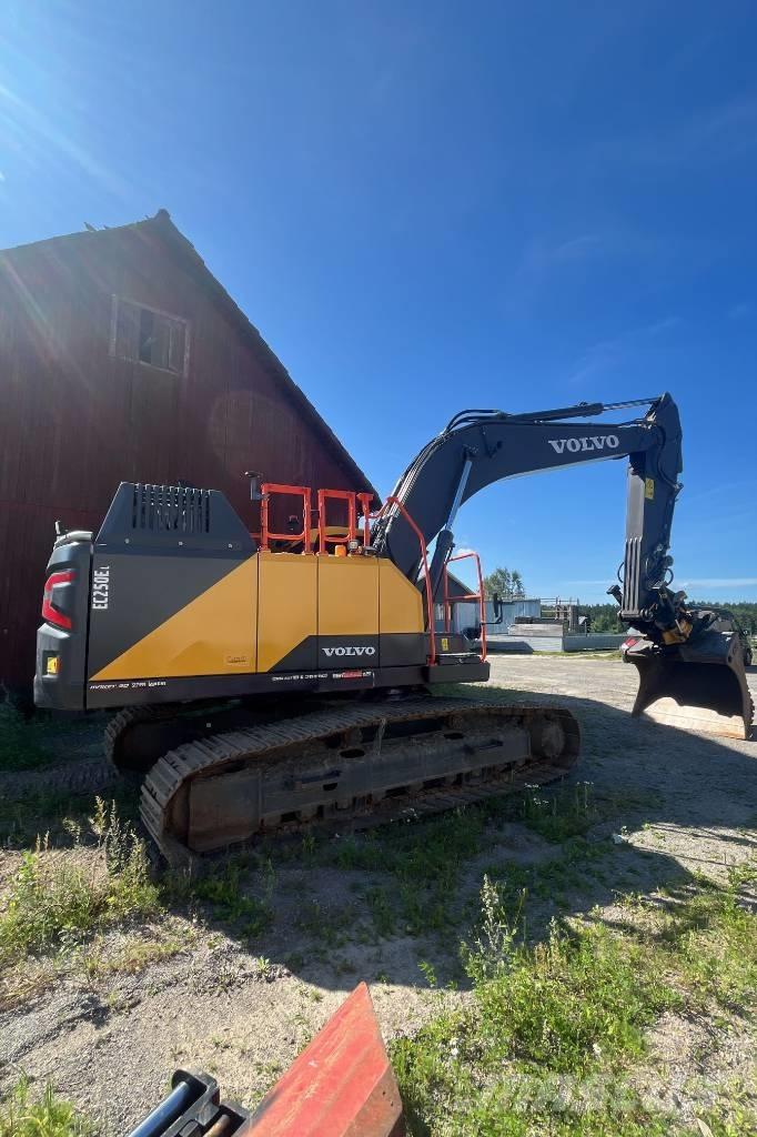 Volvo EC 250 EL Koparki gąsienicowe