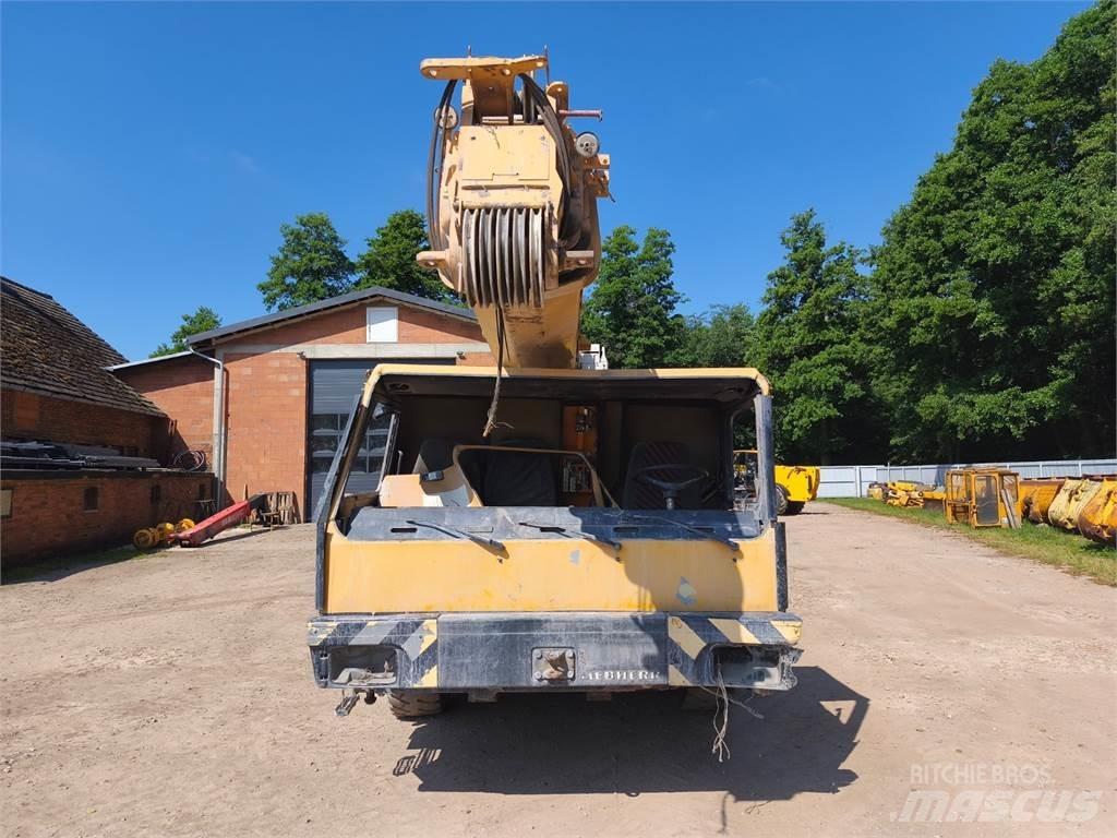 Liebherr LTM 1025 Pojazdy pod zabudowę